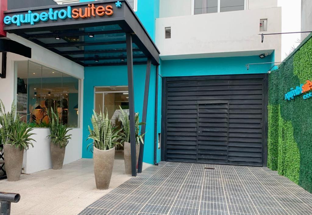 Equipetrol Suites Apart Hotel Santa Cruz de La Sierra Exterior photo